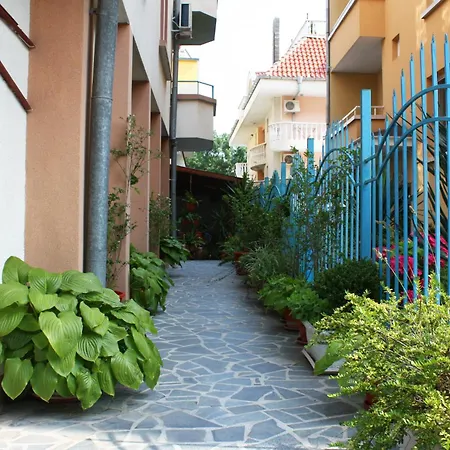 La Kameya Penzion Kiten (Burgas)