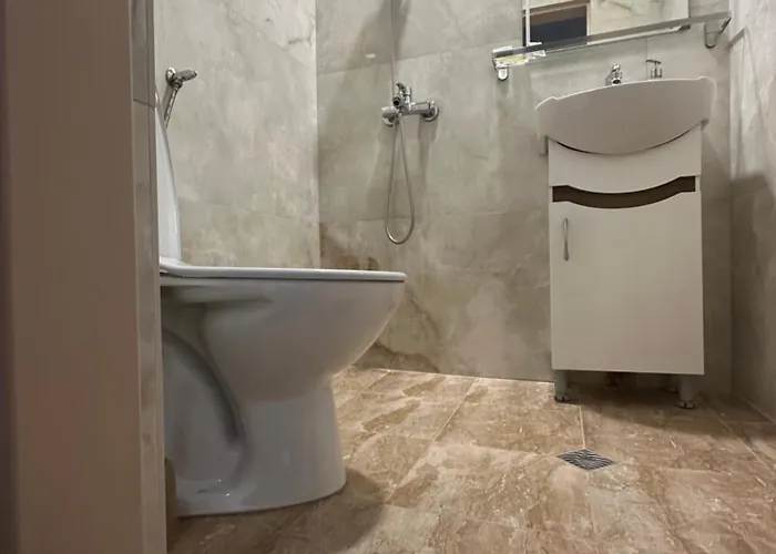 La Kameya Китен